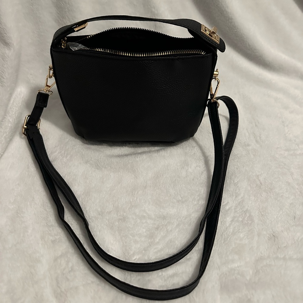 Elegant Black Crossbody Bag